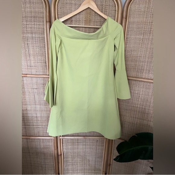 Chiara Boni BERIT Dress in Avocado - Picture 4 of 10